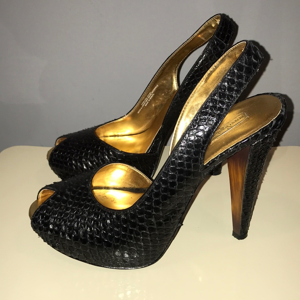 Shoes - Picture 2 of 6